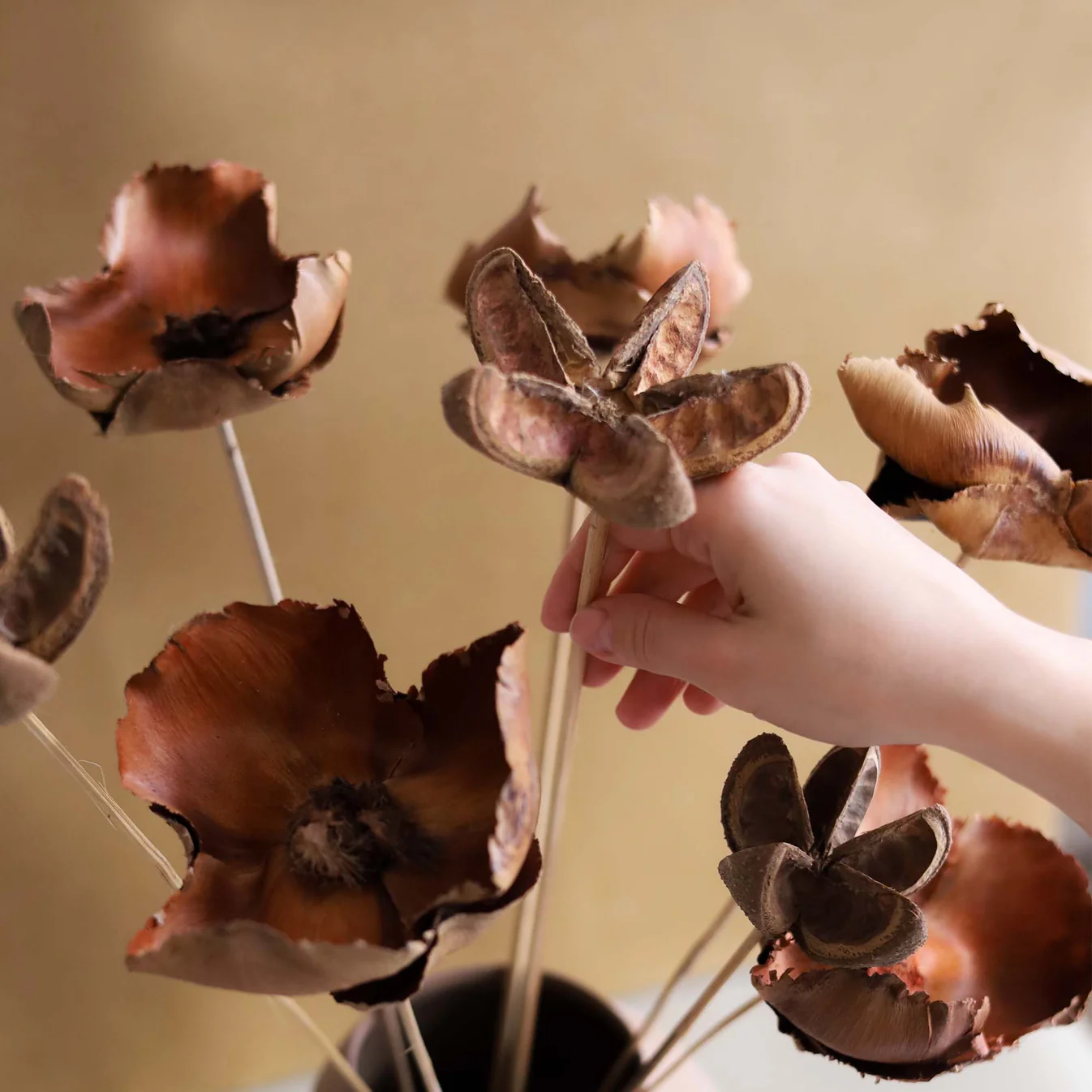 Soaura Vase – Limited Edition Sculptural Ceramic