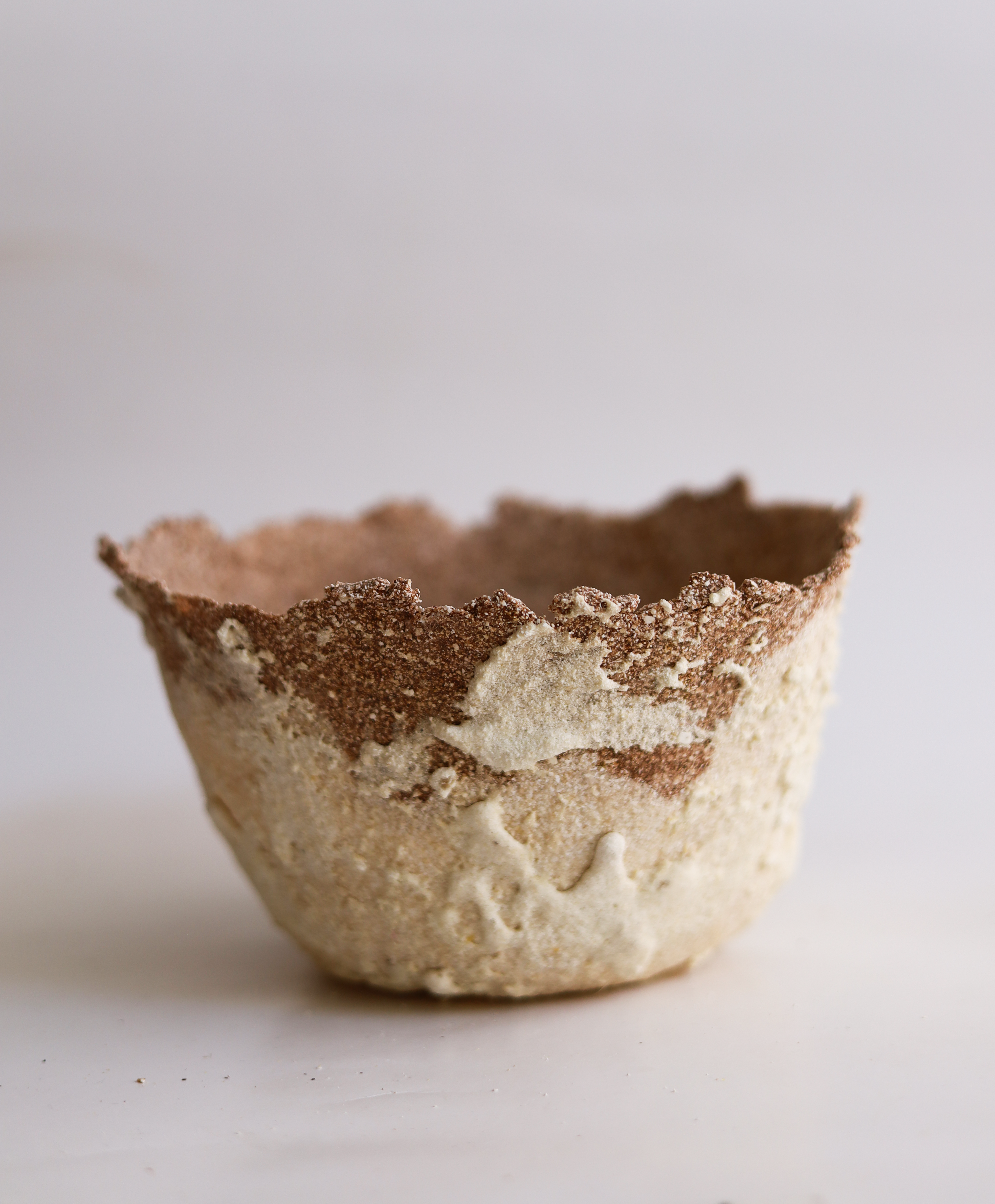 Eggshell Bio Ceramic Object Series – Re-Obj No 1