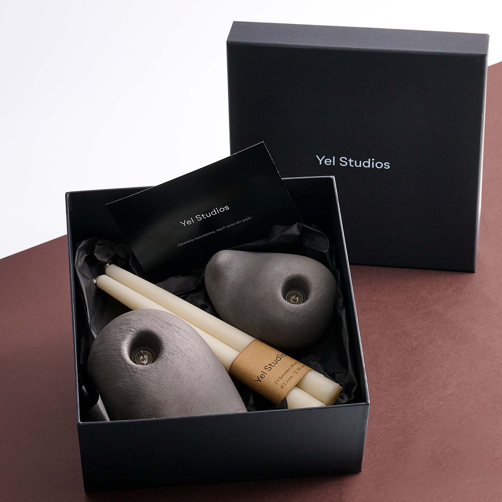 Ceramic Taper Candle Holder Gift Set